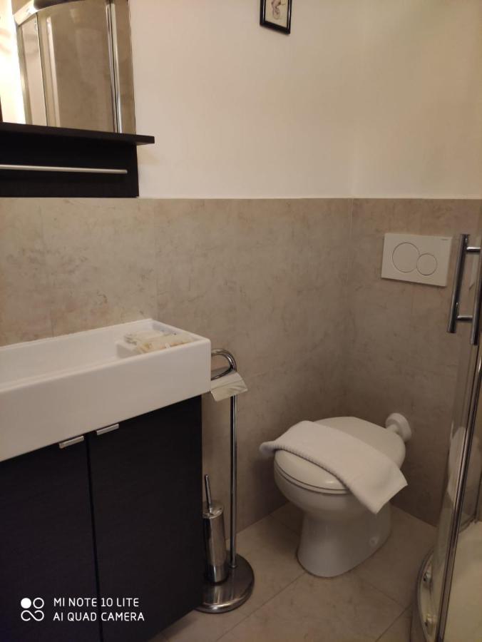 Conte Guesthouse Рим Экстерьер фото