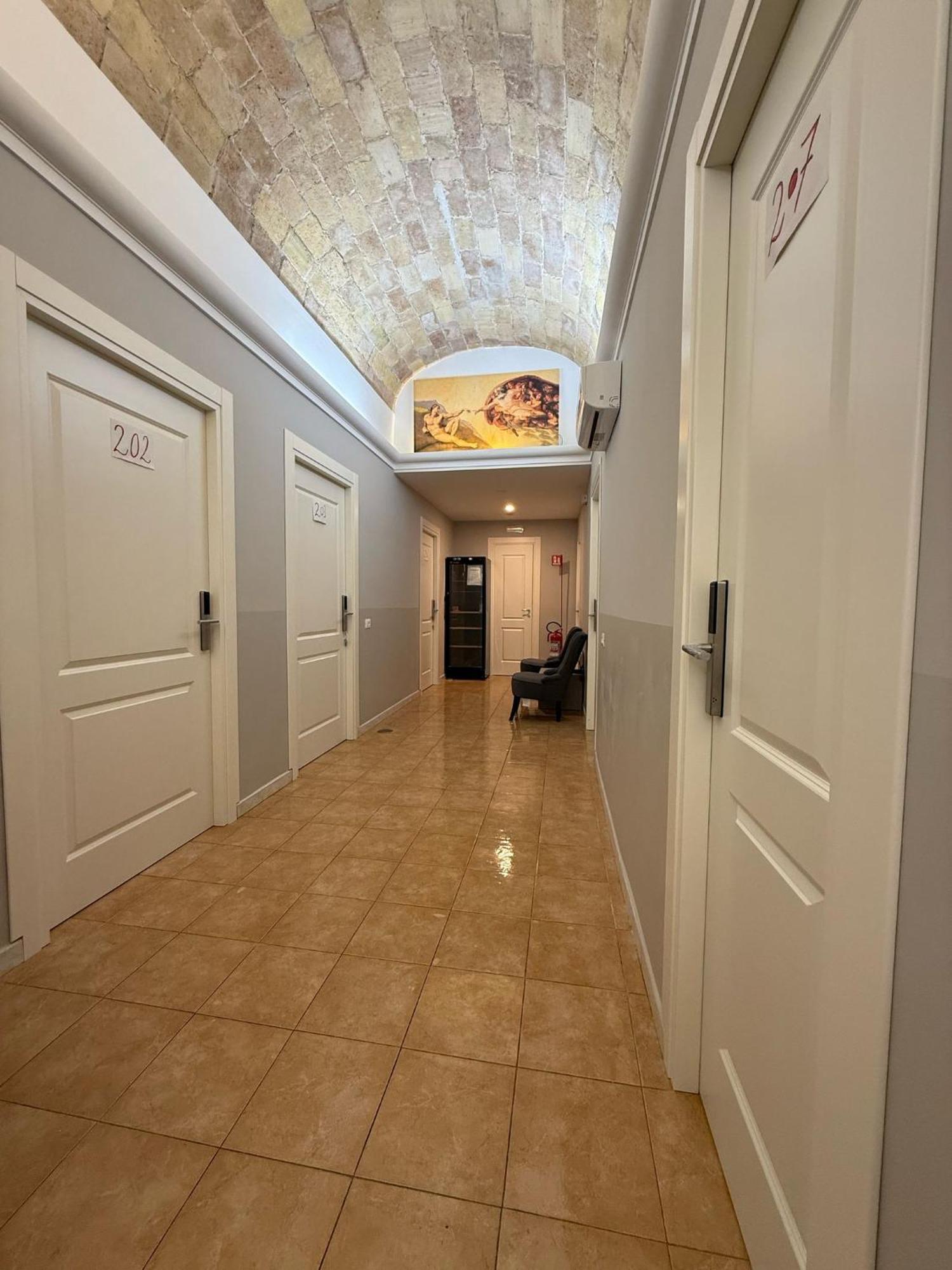 Conte Guesthouse Рим Экстерьер фото