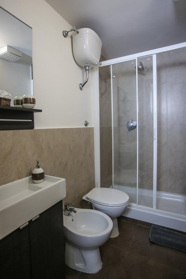 Conte Guesthouse Рим Экстерьер фото