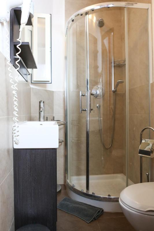 Conte Guesthouse Рим Экстерьер фото